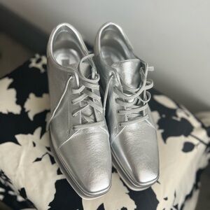 Stella McCartney size 39 1/2.